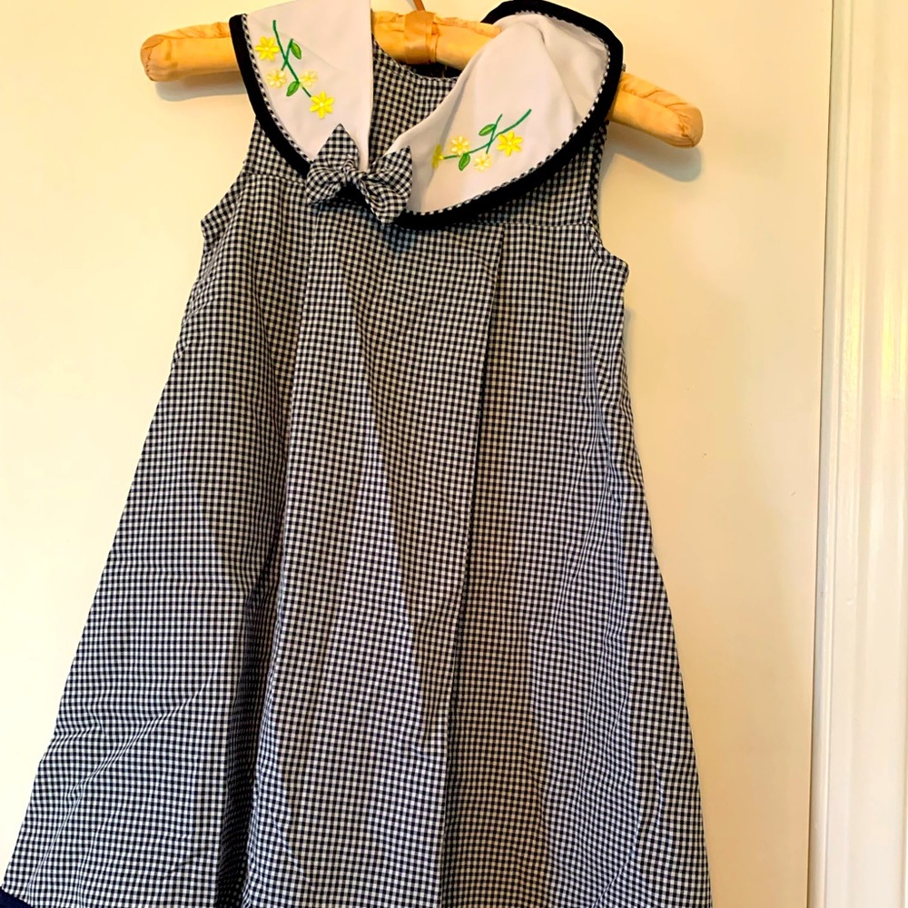 Vintage Rare Editions dress size 6